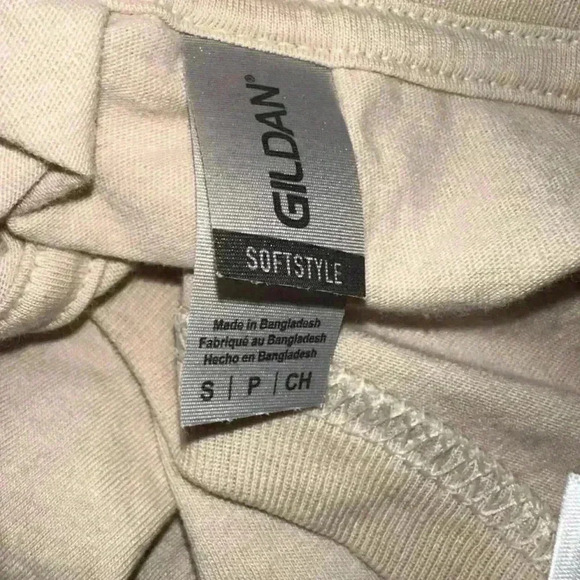 Thankful Mama with Leopard Lightening Bolt / Women's Gildan T-Shirt Beige S/Fall - Picture 8 of 9